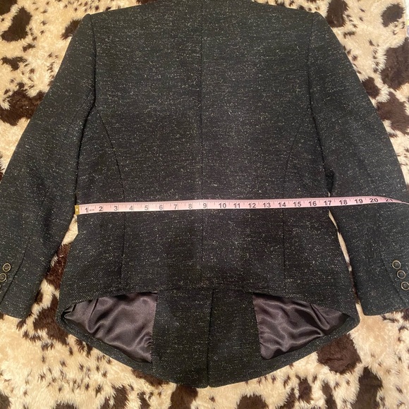Smythe Blazer size 6 in EUC - Picture 13 of 16